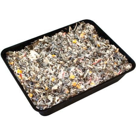 Sałatka z Marynowanymi Algami i Surimi